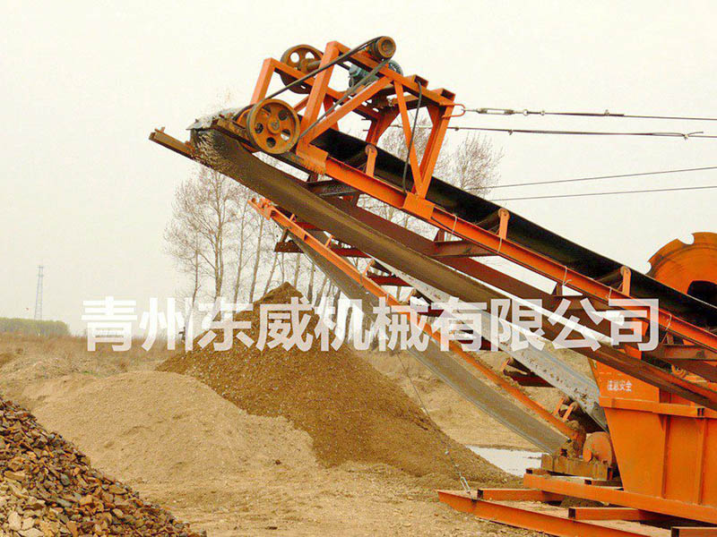 遼寧鐵嶺篩沙洗砂機(jī)使用現(xiàn)場(chǎng)